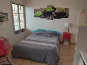 Studio Sylvain, Neuilly-l'Évêque